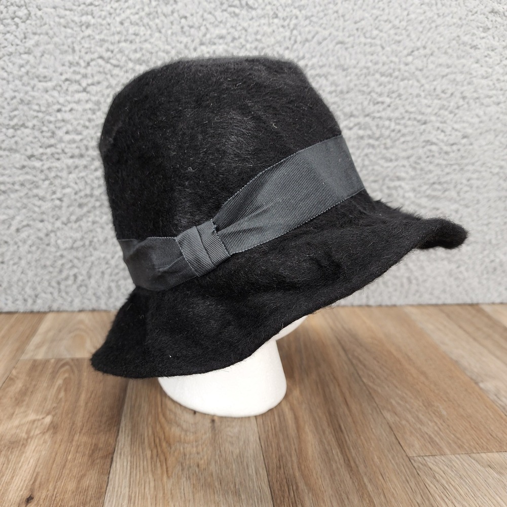 kyi.kyi Black Wool Felt‎ Cloche Hat Ribbon Accent Winter Made in Canada